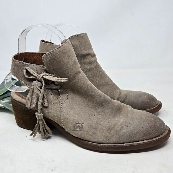BORN Monikah Tassel Bow Ankle Booties Stone 8M - Picture 2 of 9